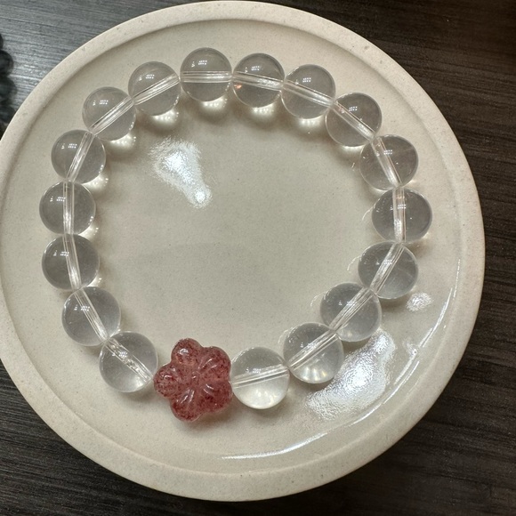 Natural Mozambique Clear rose quartz and flower strawberry quartz bracelet - Picture 2 of 3